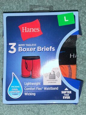 Boy's Hanes Boxer Briefs - Size L